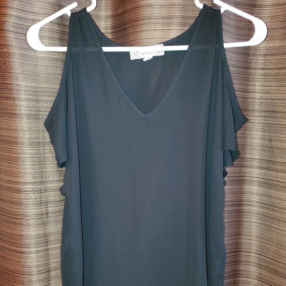 Pink Republic Black Dress Shirt